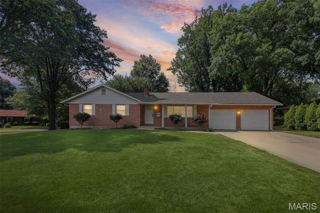 441 Clearview Drive, Belleville, IL 62223