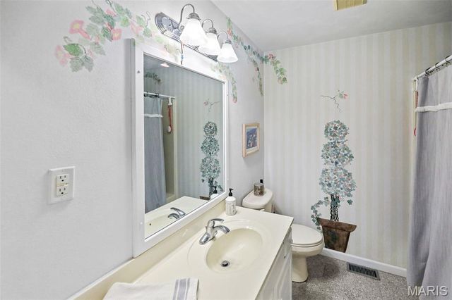 441 Clearview Drive, Belleville, IL 62223