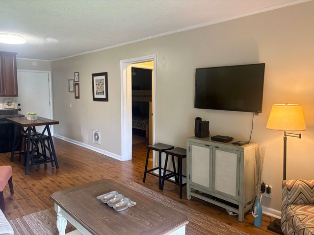 405 21st Ave S Apt 1O, North Myrtle Beach, SC 29582