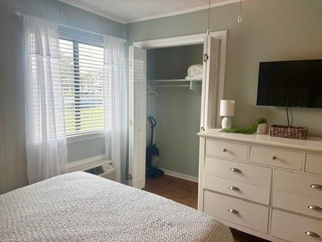 405 21st Ave S Apt 1O, North Myrtle Beach, SC 29582