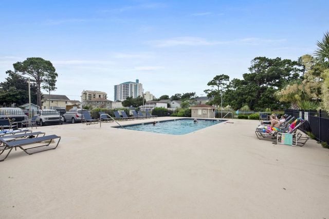 405 21st Ave S Apt 1O, North Myrtle Beach, SC 29582