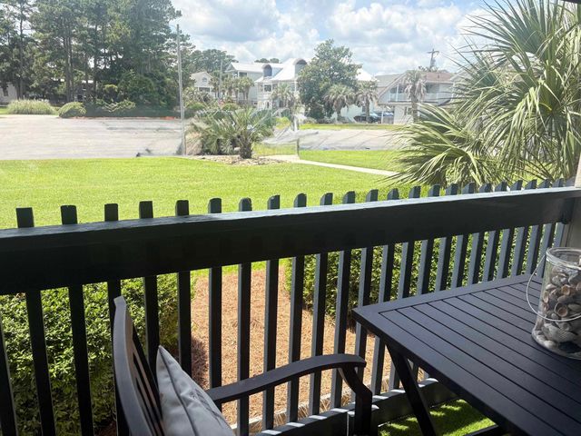 405 21st Ave S Apt 1O, North Myrtle Beach, SC 29582