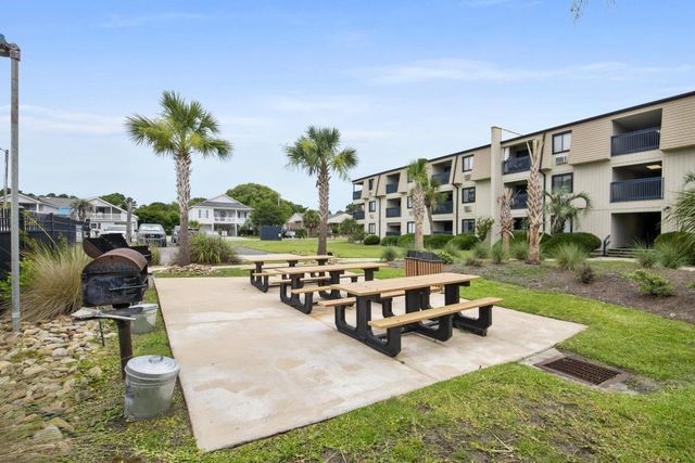 405 21st Ave S Apt 1O, North Myrtle Beach, SC 29582