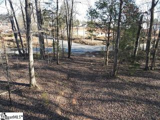 514 Pinehaven Street, Laurens, SC 29360