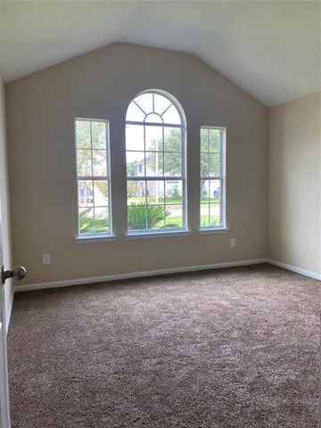 3218 Dove Cove Circle, Humble, TX 77396