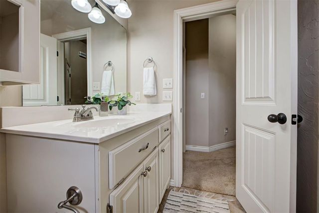 3021 Summit Hill Road, Norman, OK 73071