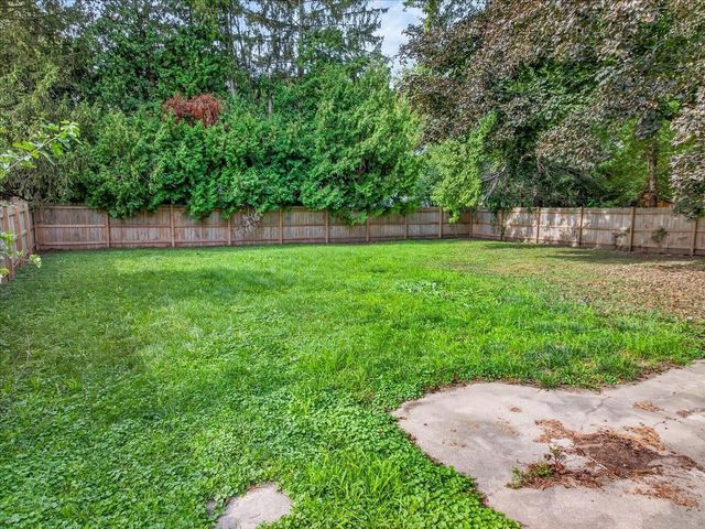 5809 Thrush Lane, Madison, WI 53711