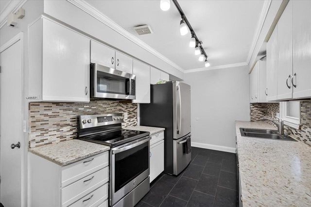 5809 Thrush Lane, Madison, WI 53711