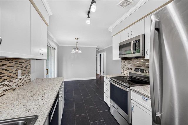 5809 Thrush Lane, Madison, WI 53711