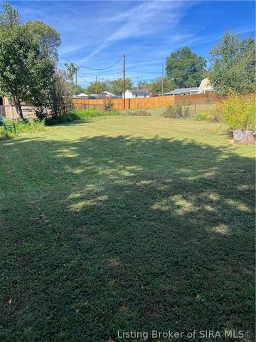 3005 Linda Drive, New Albany, IN 47150