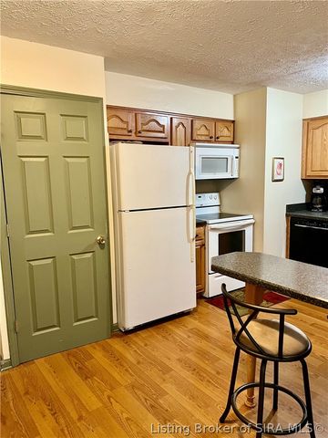 3005 Linda Drive, New Albany, IN 47150