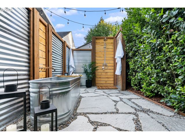 10925 Sw WILSONVILLE Rd, Wilsonville, OR 97070