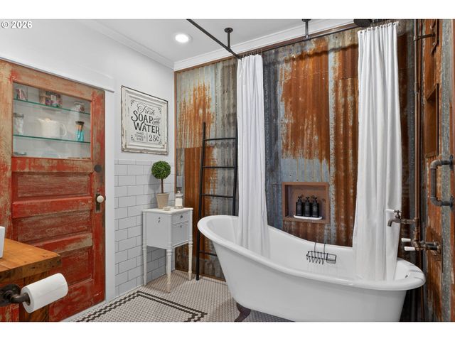 10925 Sw WILSONVILLE Rd, Wilsonville, OR 97070