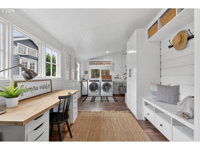 10925 Sw WILSONVILLE Rd, Wilsonville, OR 97070