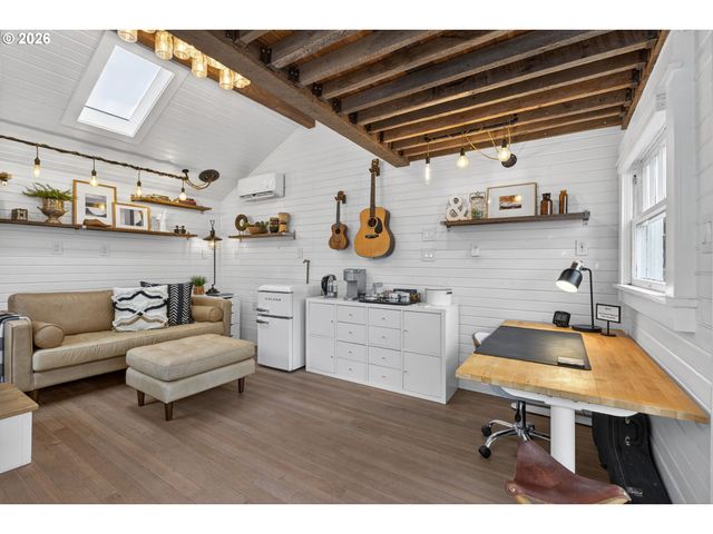 10925 Sw WILSONVILLE Rd, Wilsonville, OR 97070