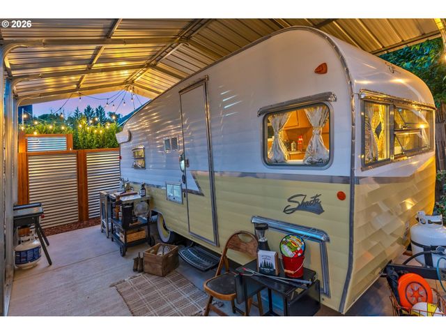 10925 Sw WILSONVILLE Rd, Wilsonville, OR 97070