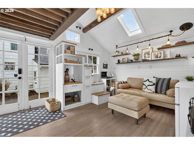 10925 Sw WILSONVILLE Rd, Wilsonville, OR 97070