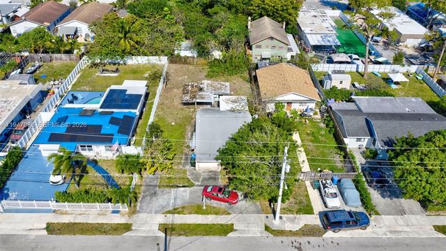 719 NE 37th St, Oakland Park, FL 33334