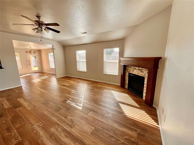 17700 Black Hawk Circle, Edmond, OK 73012