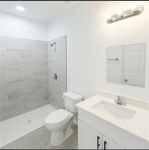 2615 NE 20th CT, Cape Coral, FL 33909