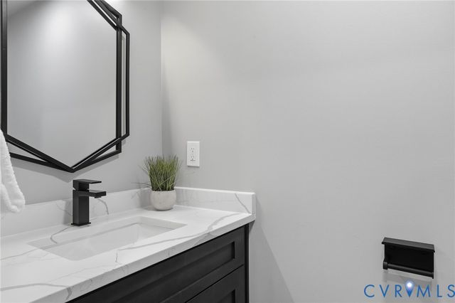 1450 Ferndale Ave, Petersburg, VA 23803