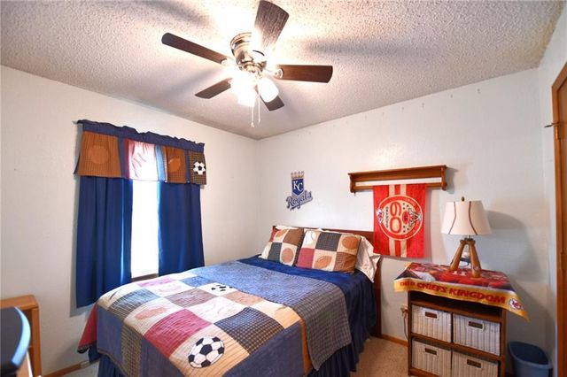 822 S 57th Terrace, Kansas City, KS 66106