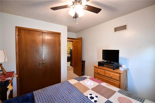 822 S 57th Terrace, Kansas City, KS 66106