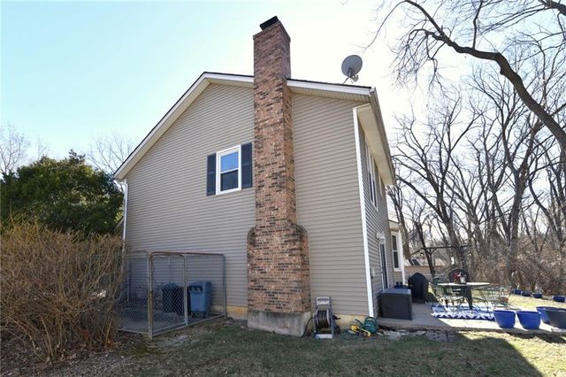 822 S 57th Terrace, Kansas City, KS 66106