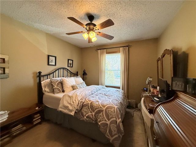 822 S 57th Terrace, Kansas City, KS 66106