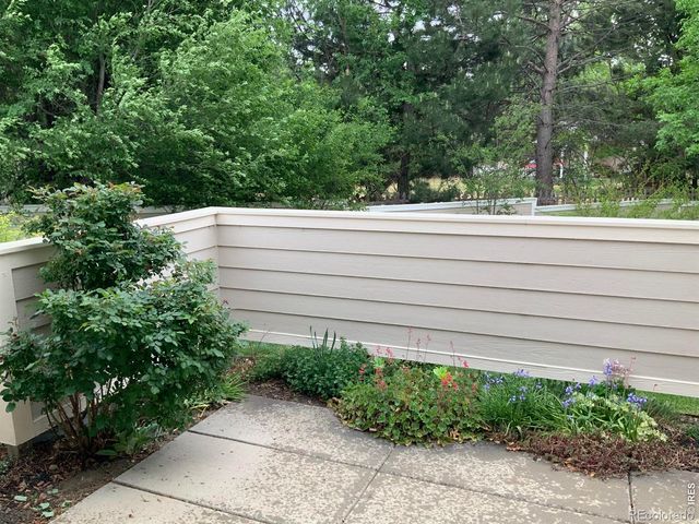 907 Hover Ridge Circle 4, Longmont, CO 80501