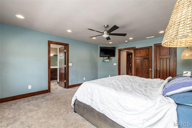 26469 Roam Drive, Waynesville, MO 65583