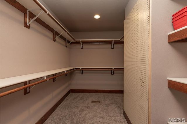 26469 Roam Drive, Waynesville, MO 65583