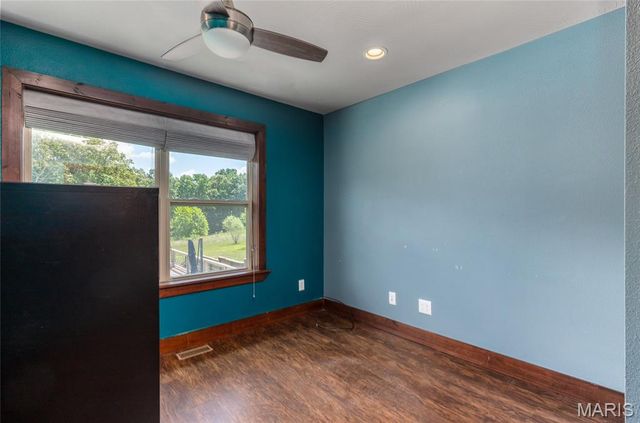 26469 Roam Drive, Waynesville, MO 65583