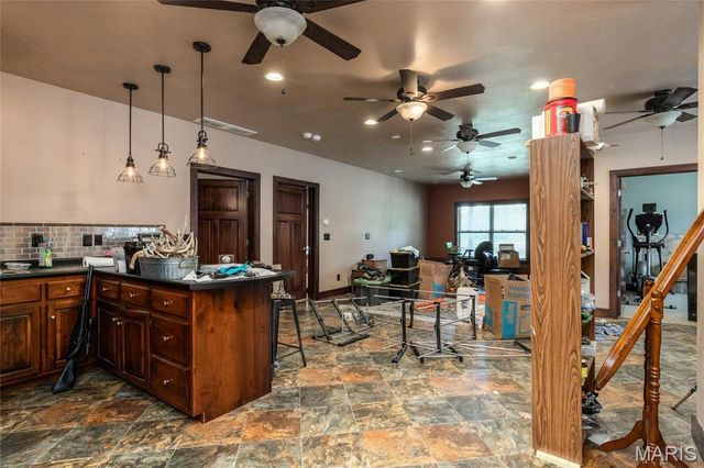 26469 Roam Drive, Waynesville, MO 65583