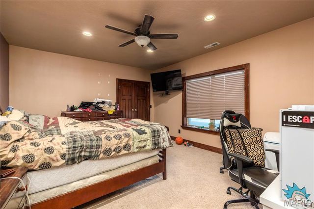 26469 Roam Drive, Waynesville, MO 65583