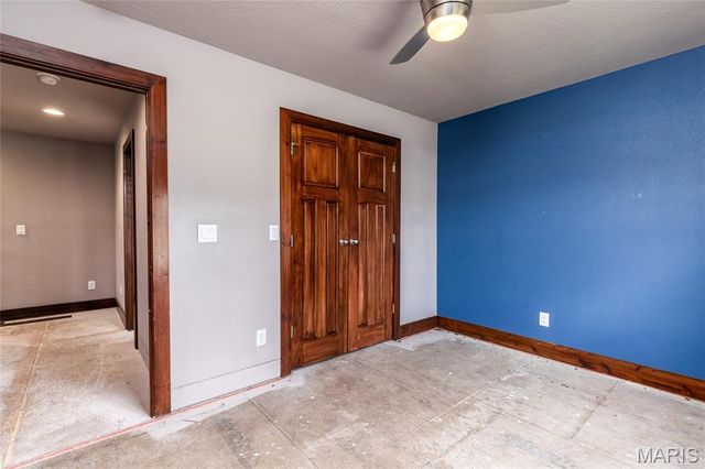 26469 Roam Drive, Waynesville, MO 65583