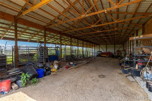 26469 Roam Drive, Waynesville, MO 65583