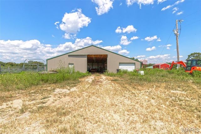 26469 Roam Drive, Waynesville, MO 65583