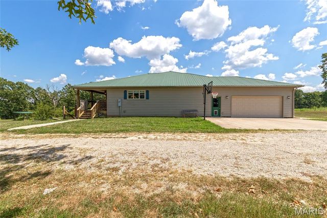 26469 Roam Drive, Waynesville, MO 65583