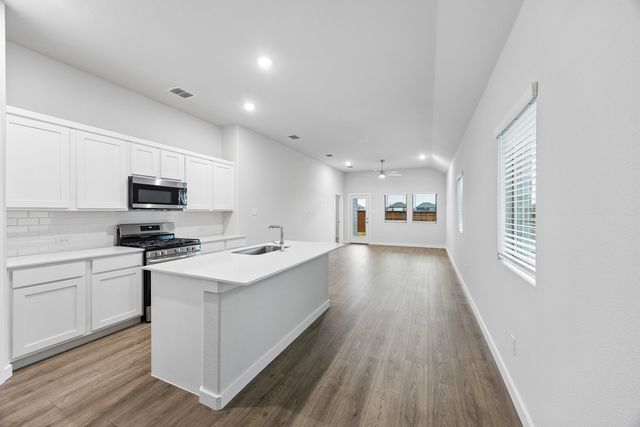 1322 Capecastle Lane, Forney, TX 75126