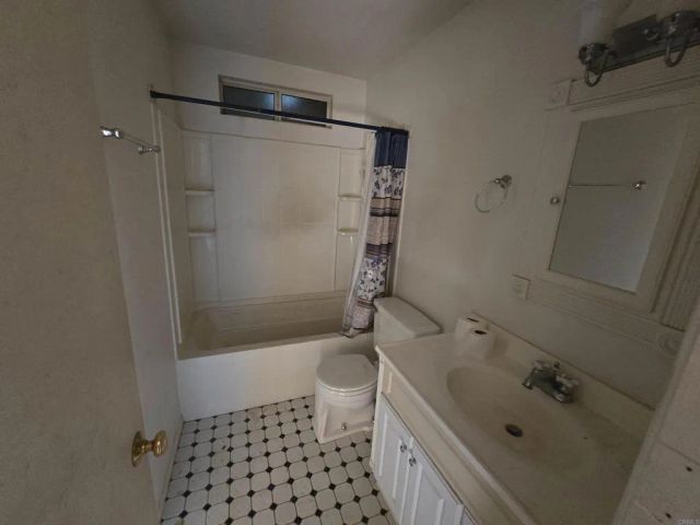 13441 Kay Drive, Corona, CA 92879