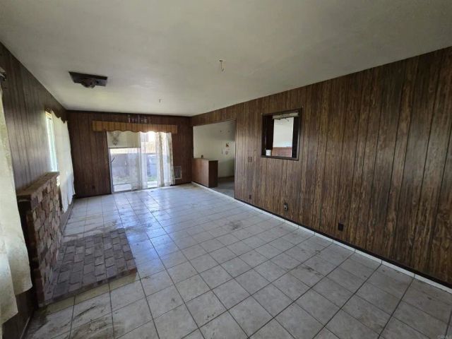 13441 Kay Drive, Corona, CA 92879