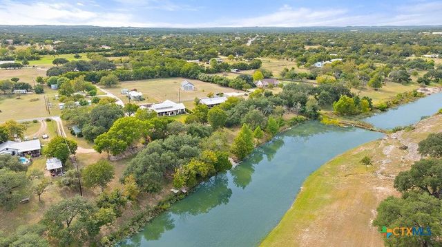 1313 Democrat Street, Blanco, TX 78606