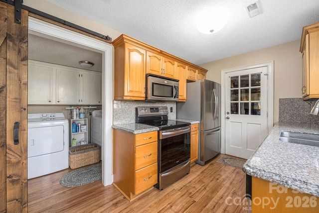 11114 Blue Heron Drive, Charlotte, NC 28226