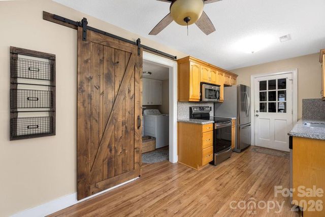 11114 Blue Heron Drive, Charlotte, NC 28226