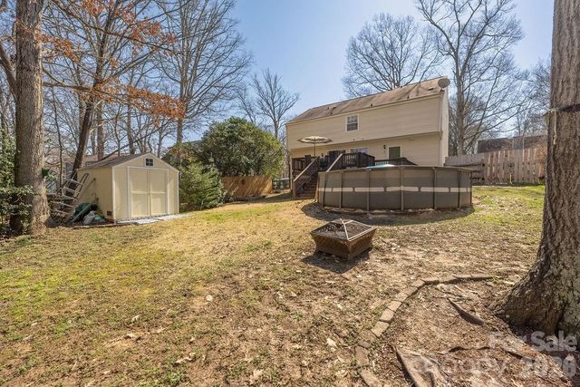 11114 Blue Heron Drive, Charlotte, NC 28226