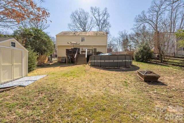 11114 Blue Heron Drive, Charlotte, NC 28226