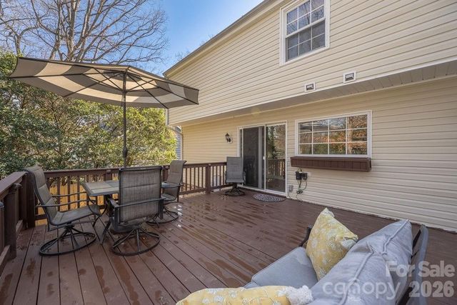 11114 Blue Heron Drive, Charlotte, NC 28226