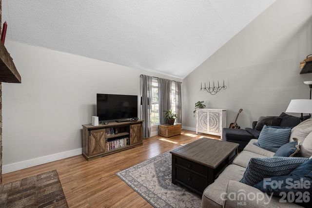 11114 Blue Heron Drive, Charlotte, NC 28226