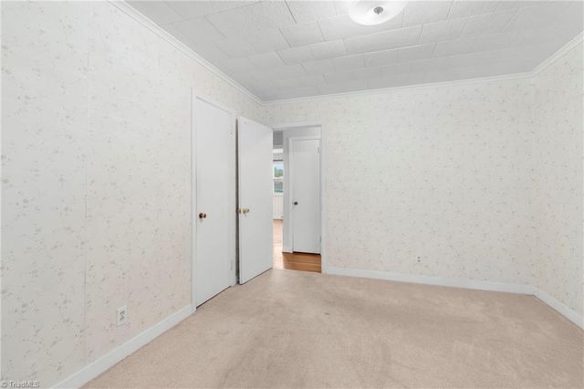 603 Duke Street, Thomasville, NC 27360
